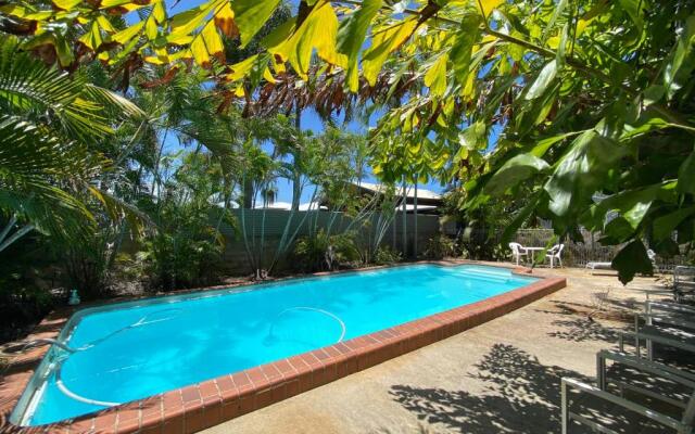 Palm View Holiday Apartments