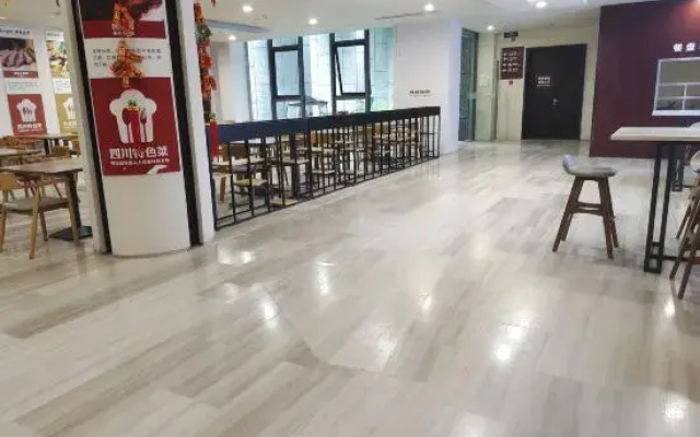 Guanhai Yunxuan Holiday Apartment