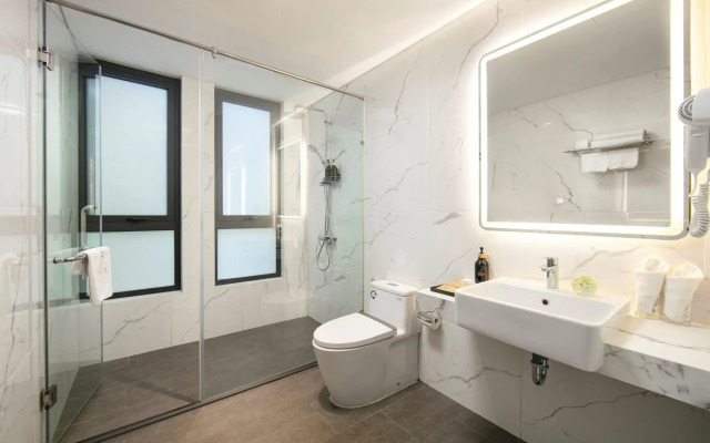 Hotel De Rond Hanoi