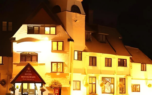 hotelImage