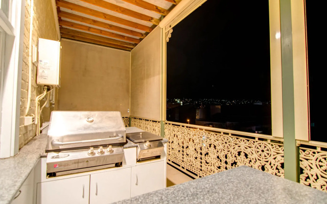 Ashcroft Apartments