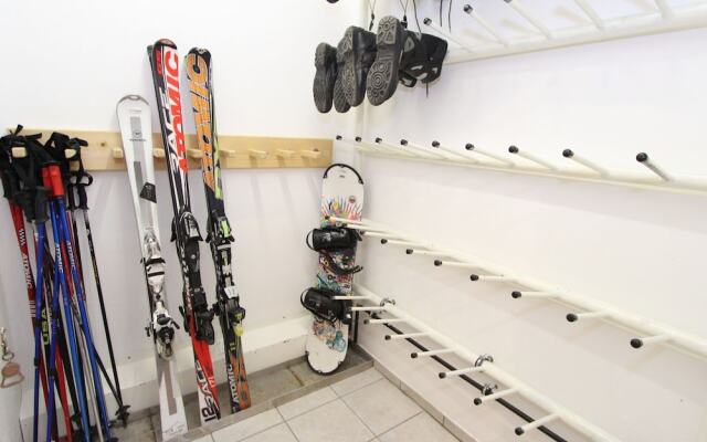 Cozy Apartment in Saalbach-Hinterglemm near Ski Area