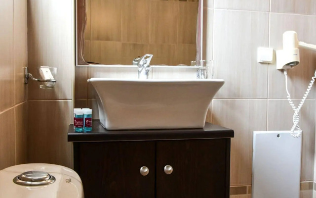 Hermes Hotel