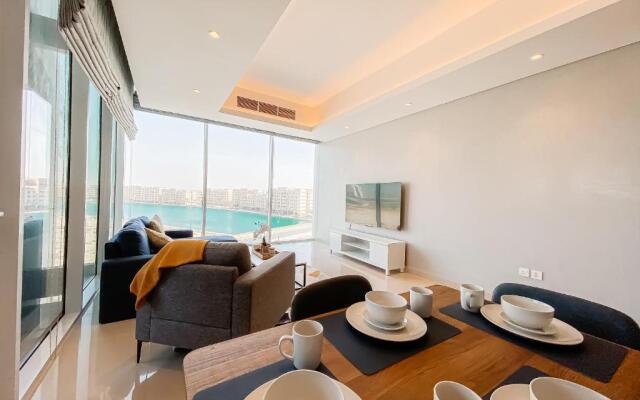 RH- Lovely 2 bedroom apartment, Lagoon View in Gateway Residences