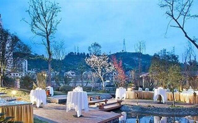 Baoli Ruiting Spring Hotel - Guiyang