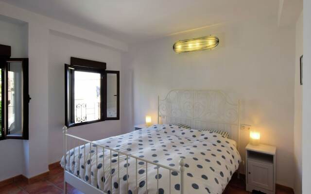 Beautiful Holiday Home with Private Pool in Rute