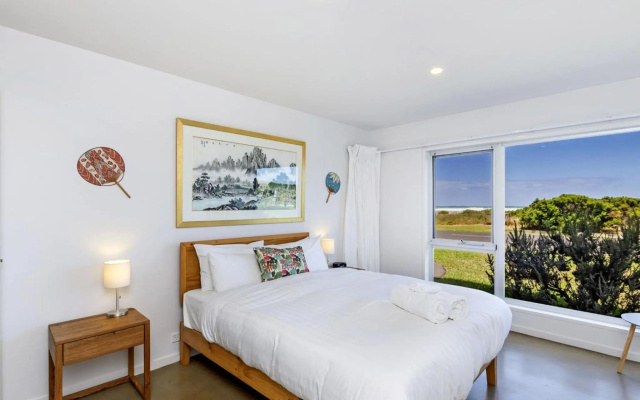 Sea-Lit – Guest Rooms – Port Fairy