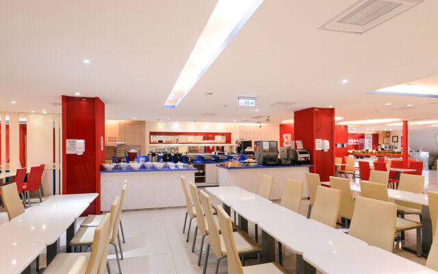 i-Deal Hotel