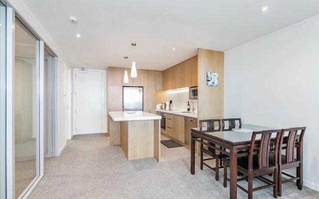 Penthouse with Access to Exclusive Rooftop Terrace