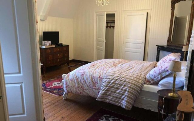 Le Château de la Croix Chemin