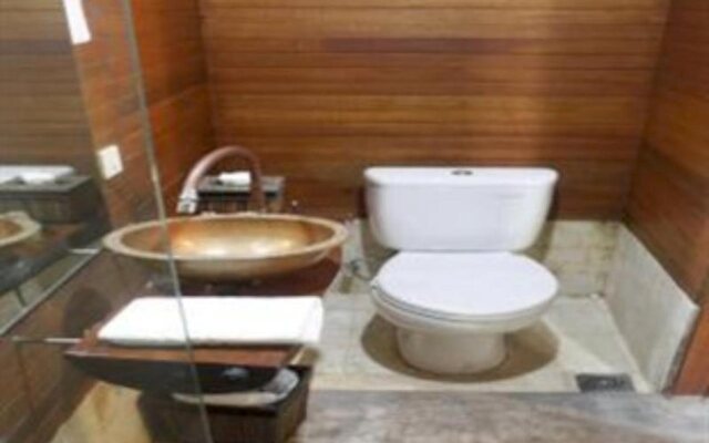 Flores Gallery Hotel