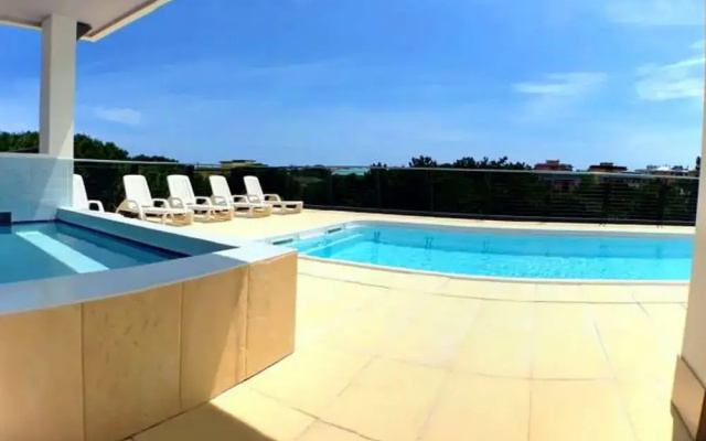 Enjoy the sun From our Terrace-beahost
