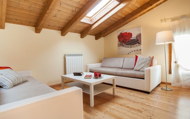 Beautiful Home in San Severino Marche with Pool