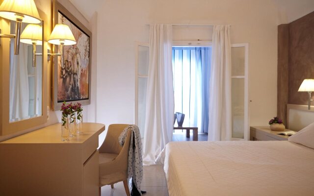Smy Santorini Suites & Villas