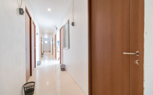RedDoorz @ Tondano Benhil
