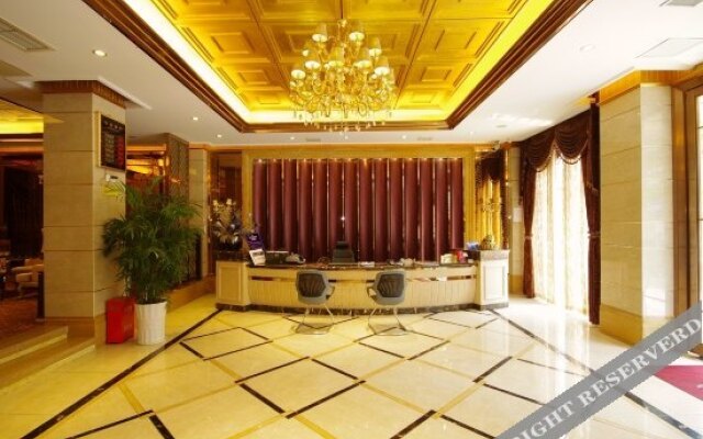 Yueliang Bandao Business Hotel
