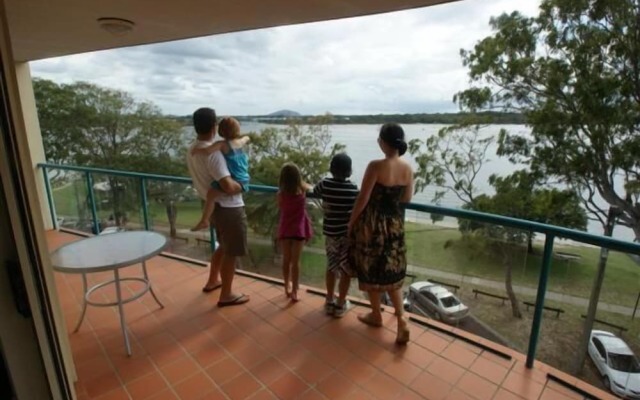 The Esplanade Picnic Point