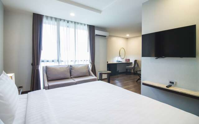 SureStay Plus Hotel by Best Western Sukhumvit 2