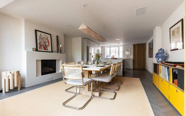 Albert Street V by Onefinestay