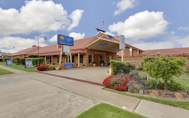 Comfort Inn Parkes International