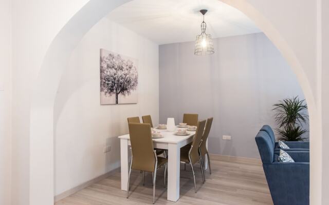 Paradise Promenade Apartment
