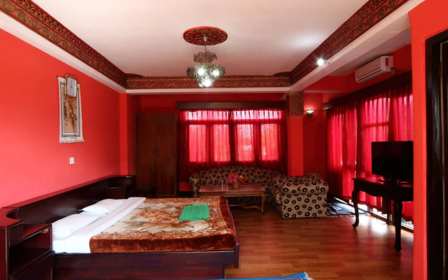 Hotel Mustang Holiday Inn