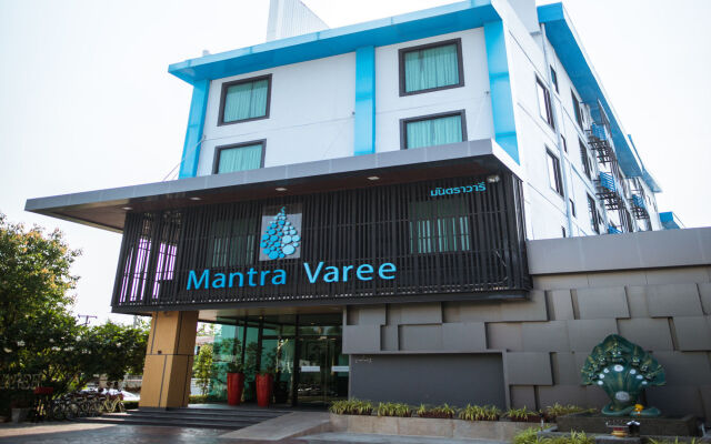 Mantra Varee Hotel