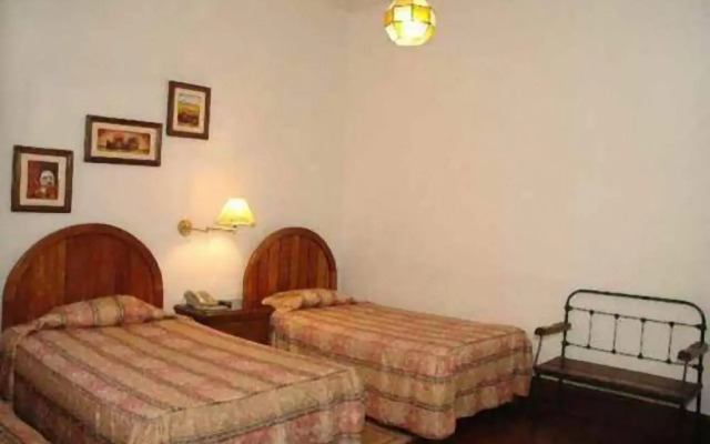 Hostal Porta
