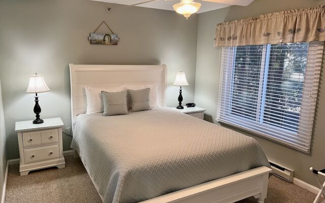 Elmwood Resort Hotel