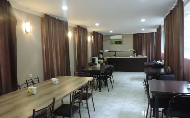 Alma-Ata Hotel