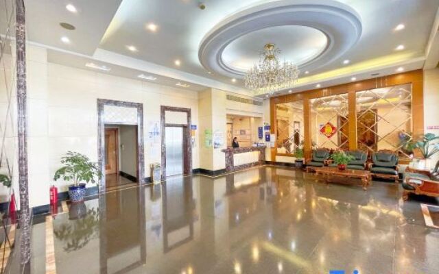 Zhonghuan Hotel