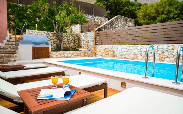 Iconic Villas Kefalonia