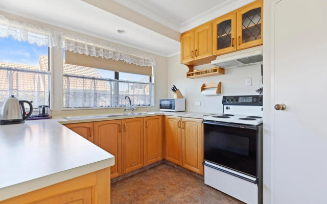 At The Mount - Mt Maunganui Holiday Home