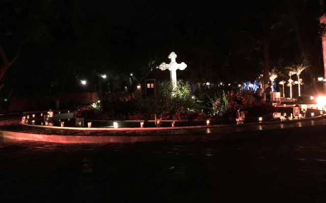 Hacienda Santa Cruz