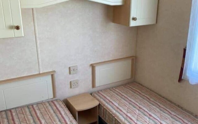 Lovely 3-bed Caravan in Skegness