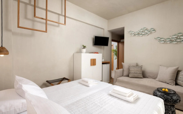 Apollo Apartments