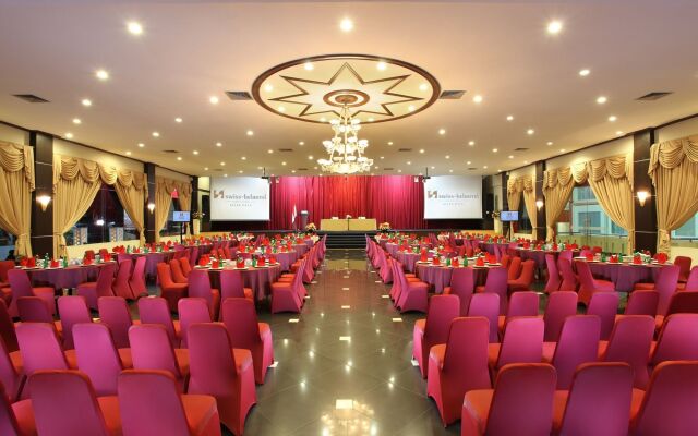 Swiss-Belhotel Silae Palu