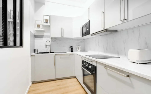 Chic Apartment - 2br/5p - Boulevard Saint-germain