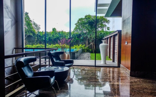 Spacious Elegant 3br Veranda Residence @ Puri Apartment