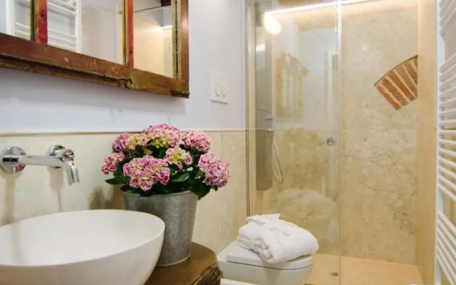 Dimora Dell'Erbe Apartment