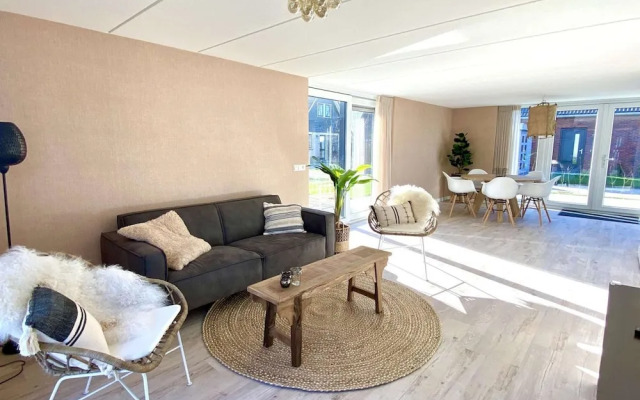 Stunning Villa Near Beaches and Golf Course