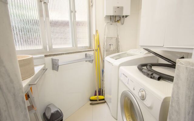 LineRio Praia de Copacabana 370.374