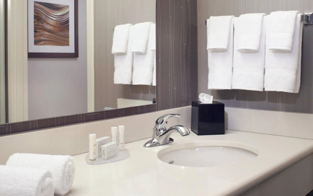 Courtyard by Marriott Cleveland Independence