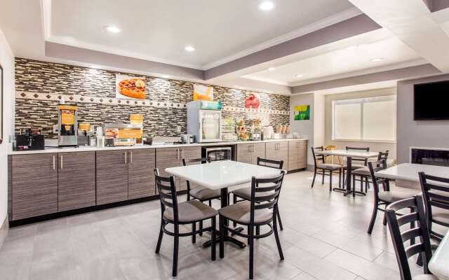 Quality Inn & Suites Myrtle Beach near Outlets