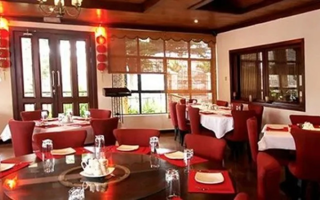 Planet One Hotel & Wellness