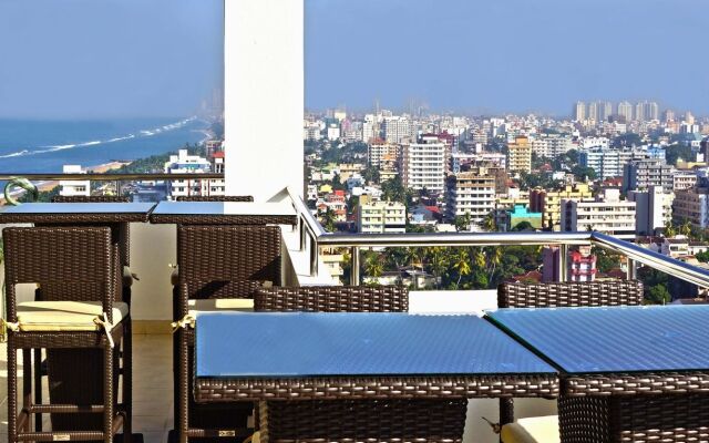 The Penthouse Above Sea