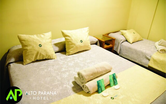 Alto Parana Hotel