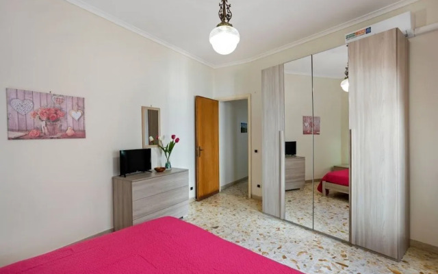 Tra il Centro e Il Mare Apartment con terrazzo