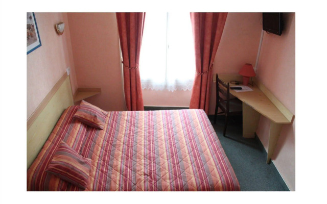 Hotel De France Et De Guise