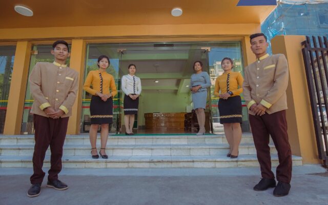 Golden Hotel
